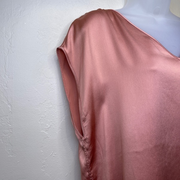 Brunello Cucinelli Designer Silky Cap Short Sleeve Luxe High End Blouse - Picture 5 of 10